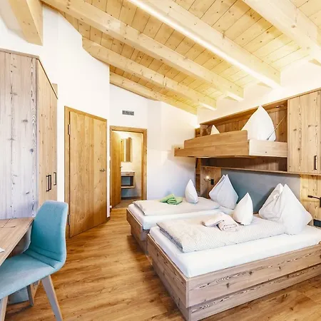 Lindlinghof Apartmanhotel 2*