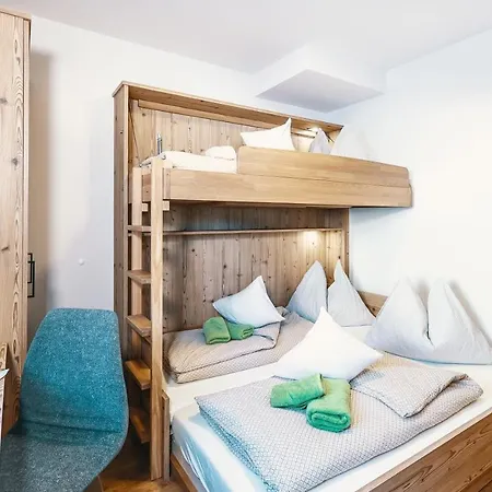Lindlinghof Apartmanhotel 2*